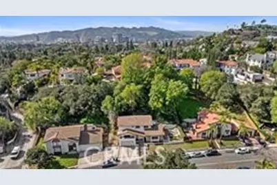 1321 Greenbriar Road, Glendale, CA 91207 - Photo 57