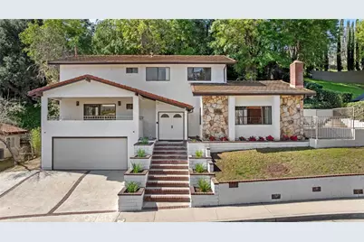 1321 Greenbriar Road, Glendale, CA 91207 - Photo 1