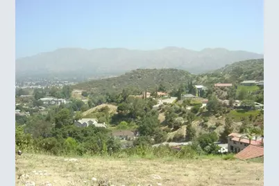 1990 Bayberry Drive, Glendale, CA 91208 - Photo 19
