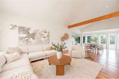 19281 Berclair Lane, Tarzana, CA 91356 - Photo 9