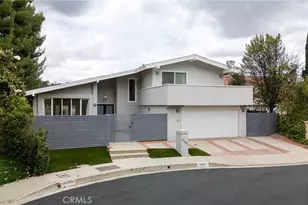 19281 Berclair Ln, Tarzana, CA 91356 - Photo 47