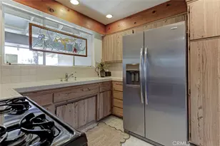 9654 Kessler, Chatsworth, CA 91311 - Photo 17