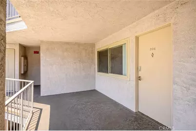 617 E Angeleno Avenue #206, Burbank, CA 91501 - Photo 3
