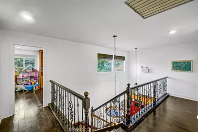 28314 Easton, Saugus, CA 91350 - Photo 25