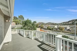 28314 Easton, Saugus, CA 91350 - Photo 13