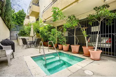 11038 Camarillo Street #13, North Hollywood, CA 91602 - Photo 31