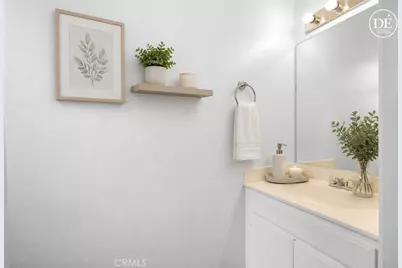 11038 Camarillo Street #13, North Hollywood, CA 91602 - Photo 17