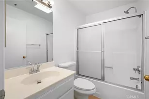 11038 Camarillo St, North Hollywood, CA 91602 - Photo 21