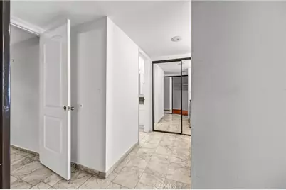 1900 Vine Street #212, Los Angeles, CA 90068 - Photo 17