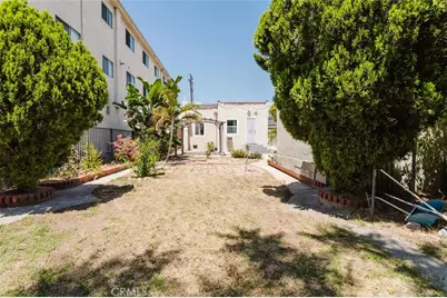 826 E Lomita Avenue, Glendale, CA 91205 - Photo 33