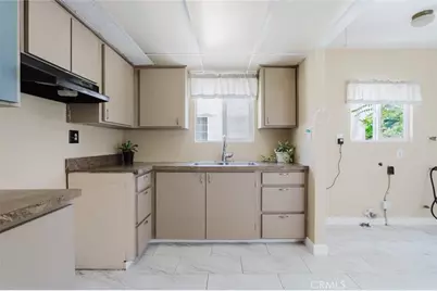 826 E Lomita Avenue, Glendale, CA 91205 - Photo 17