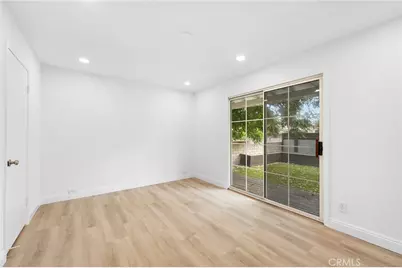11555 Collett, Granada Hills, CA 91344 - Photo 15