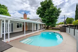 11555 Collett Ave, Granada Hills, CA 91344 - Photo 25