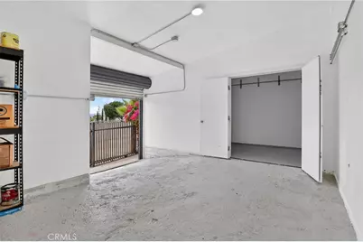 9939 Commerce Avenue, Tujunga, CA 91042 - Photo 9