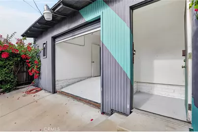 9939 Commerce Avenue, Tujunga, CA 91042 - Photo 7