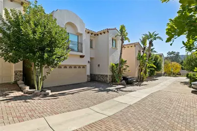 6920 Valmont #5, Tujunga, CA 91042 - Photo 3