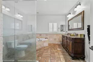 6920 Valmont, Tujunga, CA 91042 - Photo 57