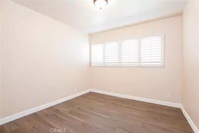 10207 Collett Ave, North Hills, CA 91343 - Photo 11