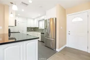 10207 Collett Ave, North Hills, CA 91343 - Photo 5