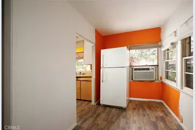 9940 Sunland Boulevard, Shadow Hills, CA 91040 - Photo 11