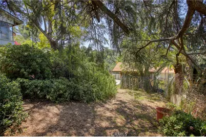 9940 Sunland Boulevard, Shadow Hills, CA 91040 - Photo 17