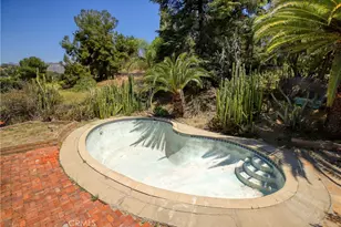 9940 Sunland Blvd, Shadow Hills, CA 91040 - Photo 47