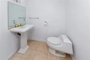 455 W Wilson, Glendale, CA 91203 - Photo 9