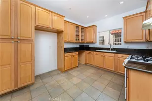 455 W Wilson, Glendale, CA 91203 - Photo 7