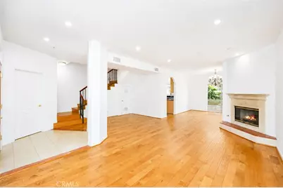 455 W Wilson #2, Glendale, CA 91203 - Photo 3