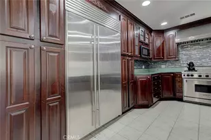 8227 Grenoble, Sunland, CA 91040 - Photo 13