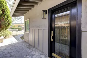 8227 Grenoble, Sunland, CA 91040 - Photo 5