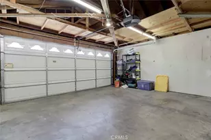 8227 Grenoble, Sunland, CA 91040 - Photo 39