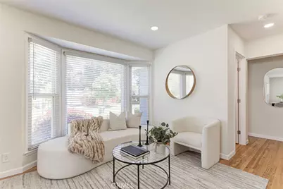 6413 Jamieson, Reseda, CA 91335 - Photo 3