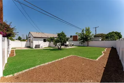 8133 Brimfield Avenue, Panorama City, CA 91402 - Photo 39