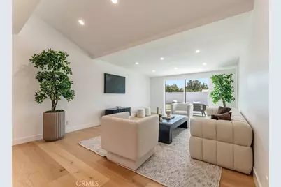 8133 Brimfield Avenue, Panorama City, CA 91402 - Photo 11