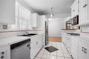 5806 Noble, Sherman Oaks, CA 91411 - Photo 13