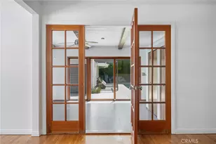 5806 Noble, Sherman Oaks, CA 91411 - Photo 15