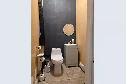 7427 Crenshaw Boulevard, Los Angeles, CA 90043 - Photo 3