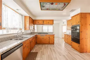 15439 Hart St, Van Nuys, CA 91406 - Photo 21