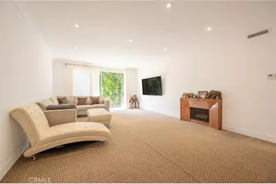 11560 Moorpark Street #204, North Hollywood, CA 91602 - Photo 9