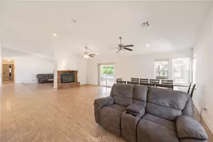 43639 Tomahawk Pl, Quartz Hill, CA 93536 - Photo 13