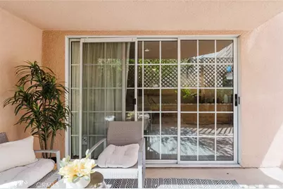 435 E Valencia #105, Burbank, CA 91501 - Photo 29