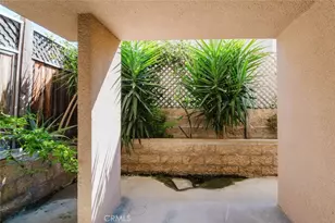 435 E Valencia, Burbank, CA 91501 - Photo 31