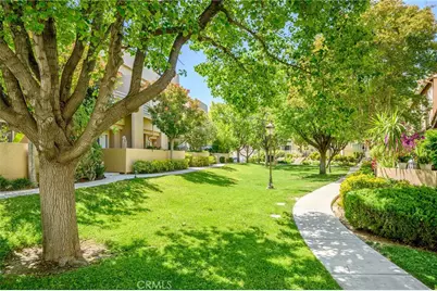 25703 Holiday Circle #C, Stevenson Ranch, CA 91381 - Photo 25