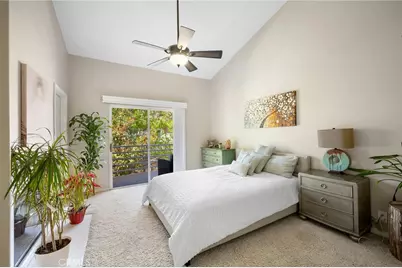 25703 Holiday Circle #C, Stevenson Ranch, CA 91381 - Photo 11