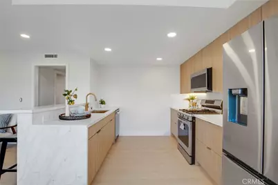 17150 Burbank #23, Encino, CA 91316 - Photo 13