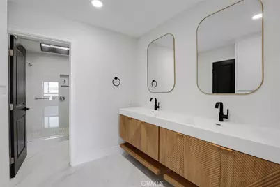 17150 Burbank #23, Encino, CA 91316 - Photo 9