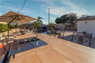 902 E Walnut Ave, Burbank, CA 91501 - Photo 27