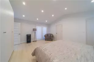 902 E Walnut Ave, Burbank, CA 91501 - Photo 11