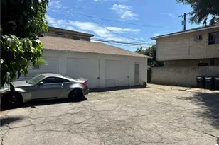 14736 Gilmore, Van Nuys, CA 91411 - Photo 25